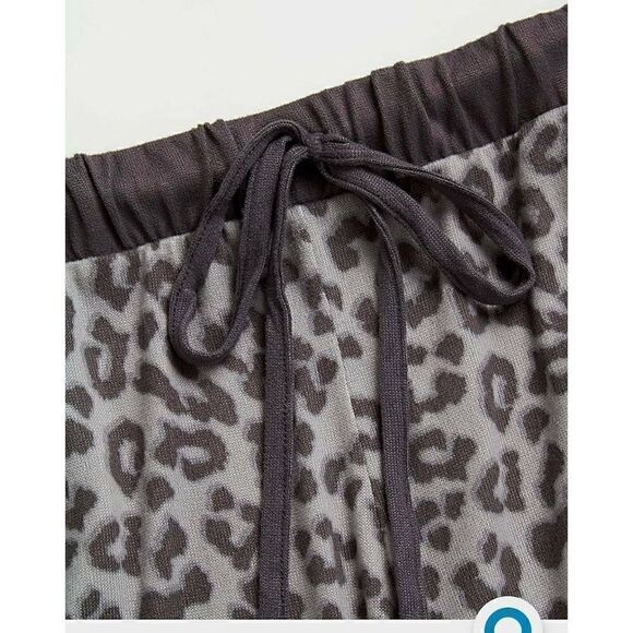 NWT 4 PIECE LUCKY PJ SET - Picture 4 of 6